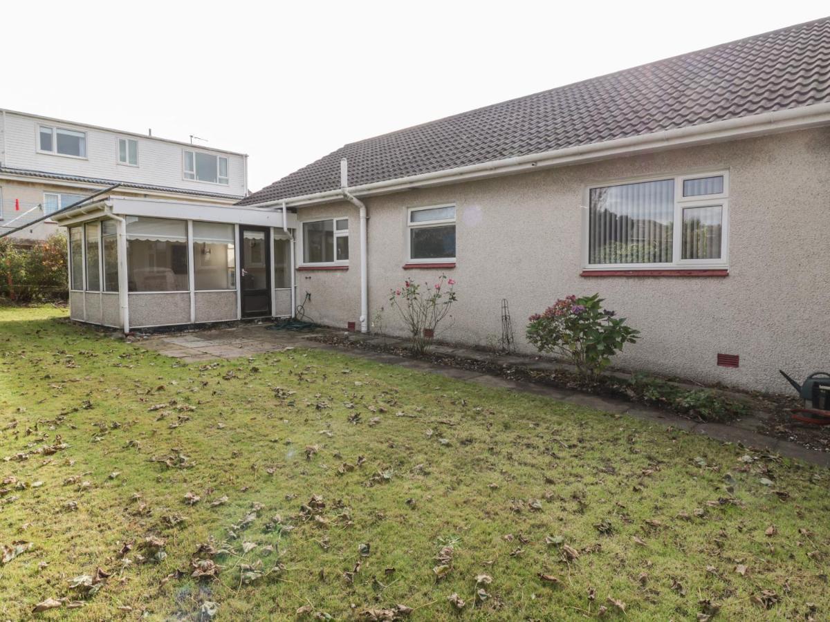 Honesty Cottage Girvan Esterno foto